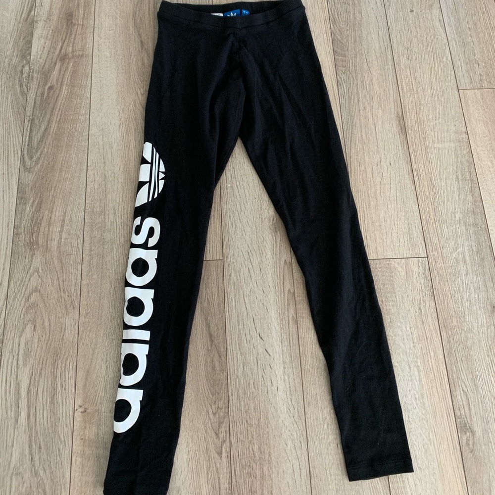 Adidas leggings